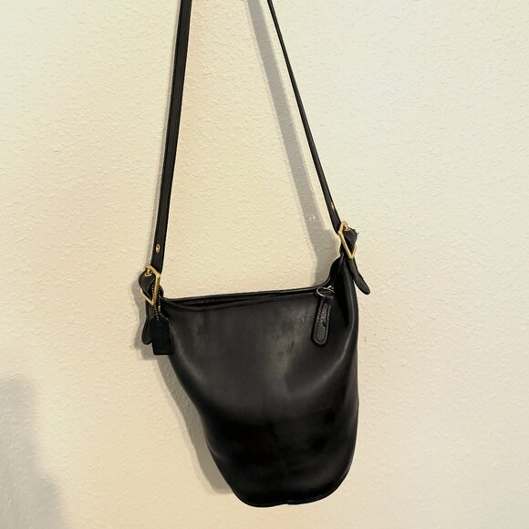 VINTAGE COACH - Picture 1 of 14